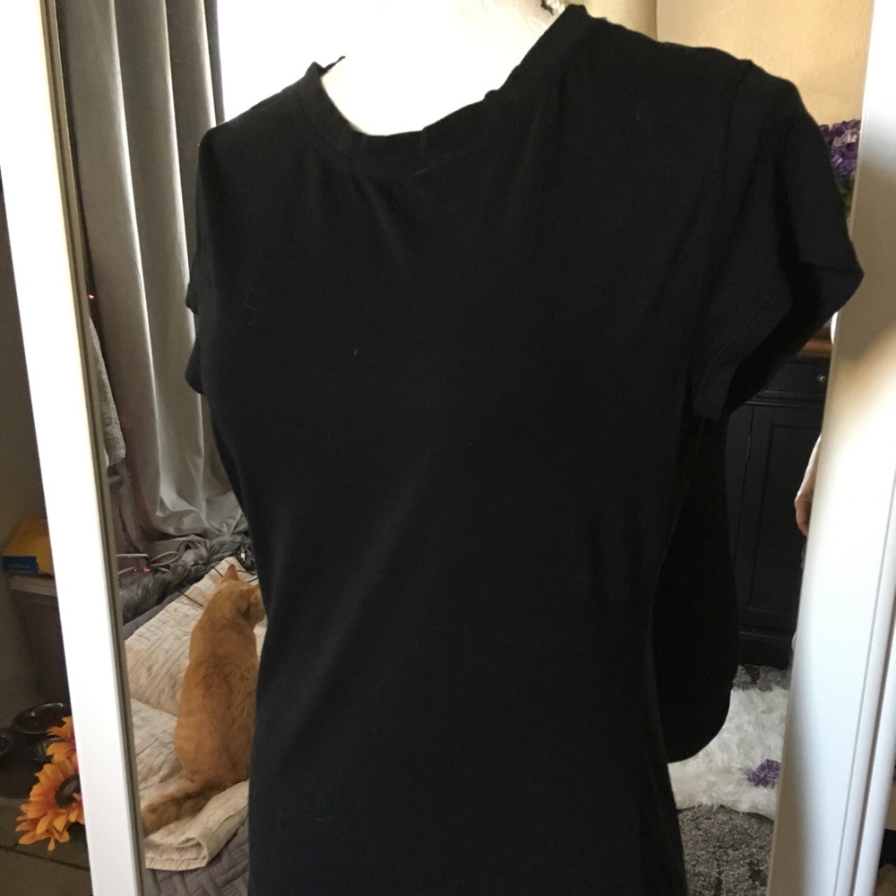 Black Lightweight Shortsleeved Tee